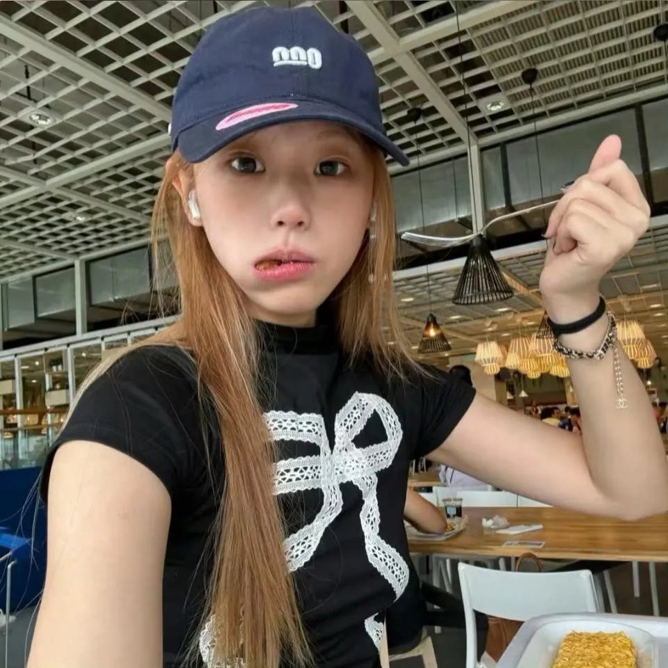 阿玛蒂女孩